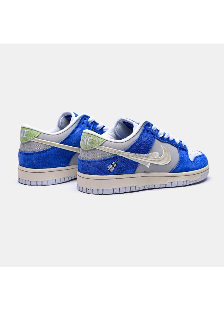 Белые демисезонные кроссовки мужские nike fly streetwear x sb dunk low pro gardenia найк No Brand