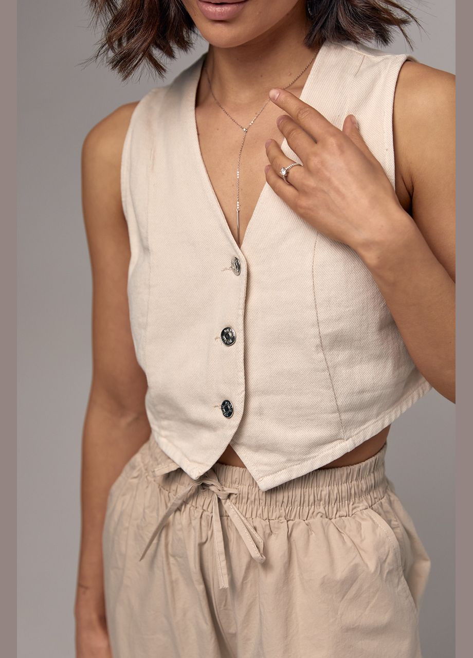 Бежевый женский короткий жилет котоновый на пуговицах - бежевый цвет, l (sku_9050) No Brand однотонный - всесезон