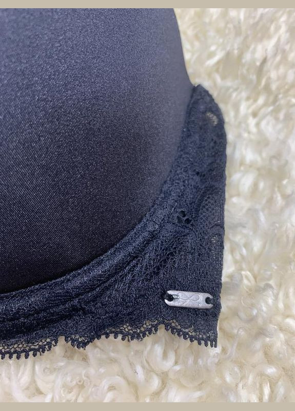 Чёрный бюстгальтер Hunkemoller