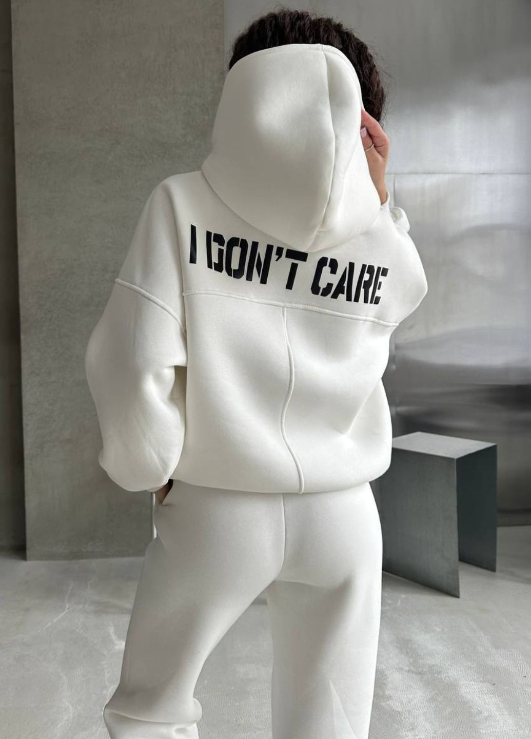 Повсякденний оверсайз костюм двійка: худі з капюшоном та написом + штани Україна (322735973)