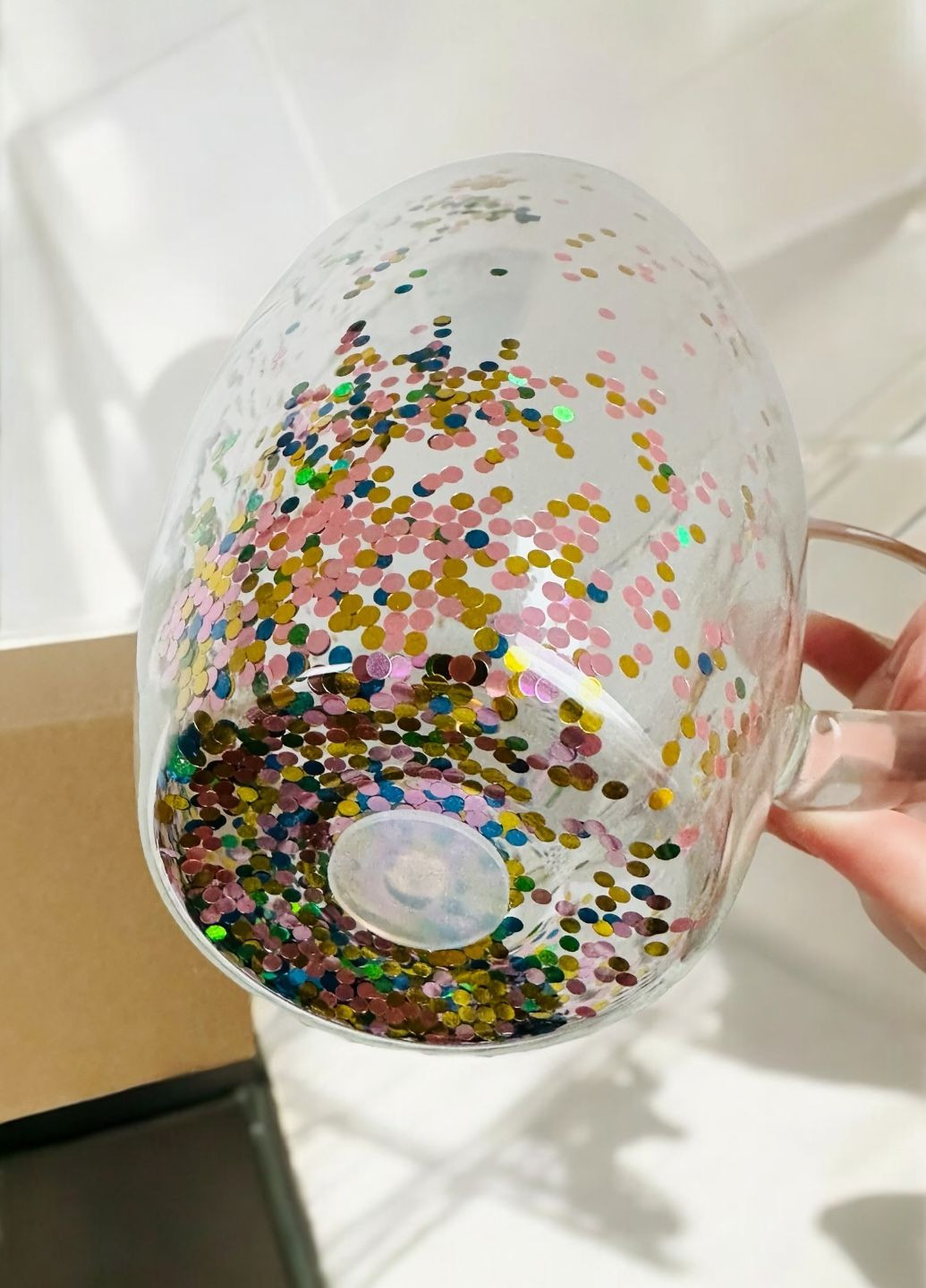 Чашка з подвійним склом "Confetti" 320мл No Brand (329203327)