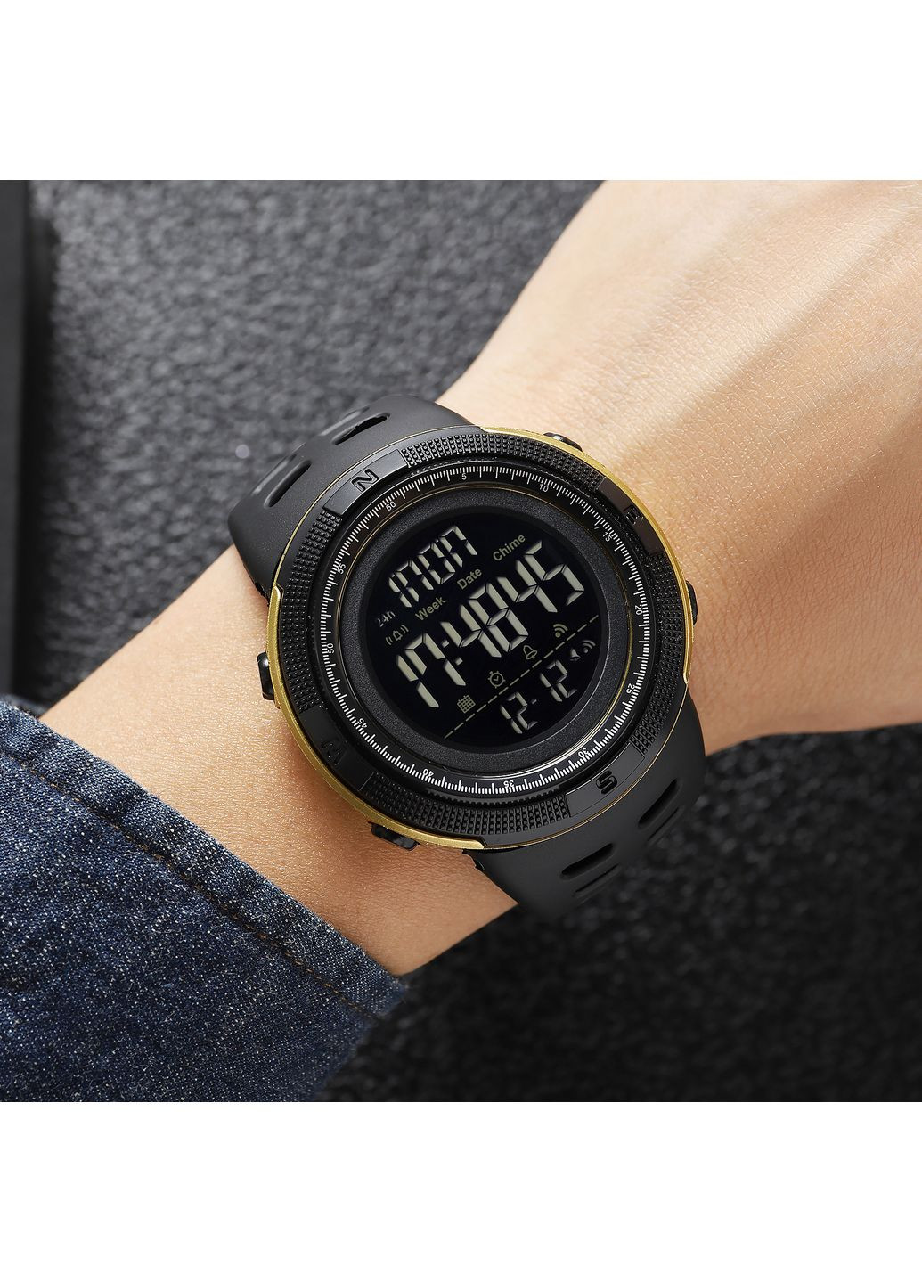 Годинники 2070BKGD Black-Gold електронні для чоловіків спортивні водонепроникні з будильником та календарем ProDobro (367264939)
