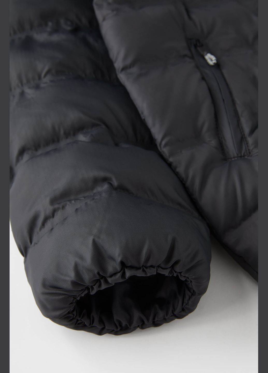 Чорна демісезонна куртка для хлопчика чорна 1068759802 Zara