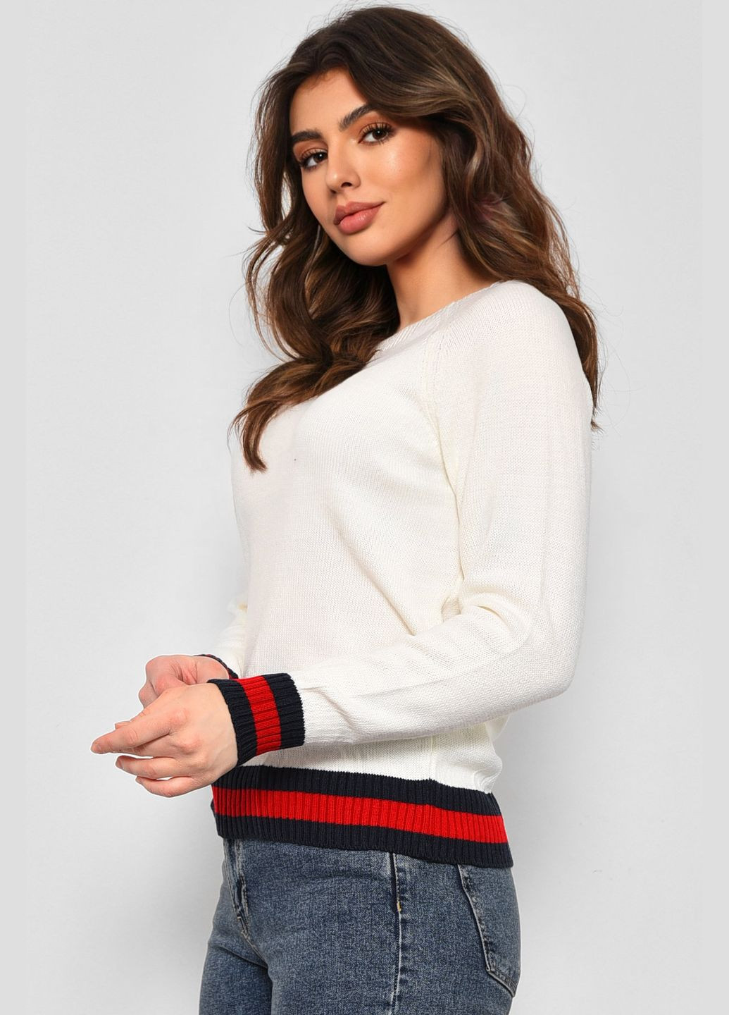Білий демісезонний светр жіночий білого кольору пуловер Let's Shop