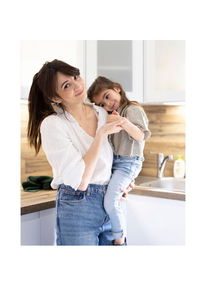 Средство для мытья посуды Сладкий миндаль и цвет абрикоса 750 мл (3450601047237) L'arbre Vert (307500326)