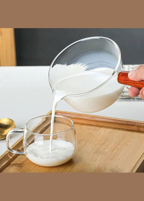 Скляний ківш із дерев'яною ручкою 700 мл Hell (303210238)