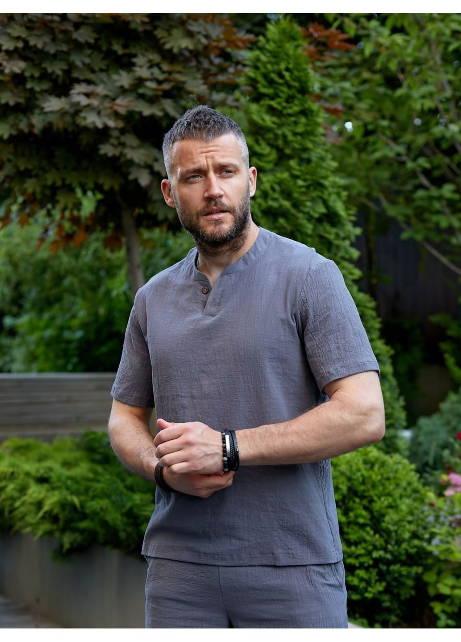 Сірий демісезонний "linen touch" – чоловічий костюм із жатого льону з сорочкою DK/DL Мода без кордонів