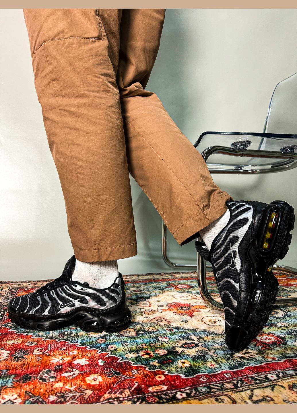 Чорні Осінні кросівки чоловічі nike air max plus “black/metallic silver" | найк аір макс плюс чорні No Brand