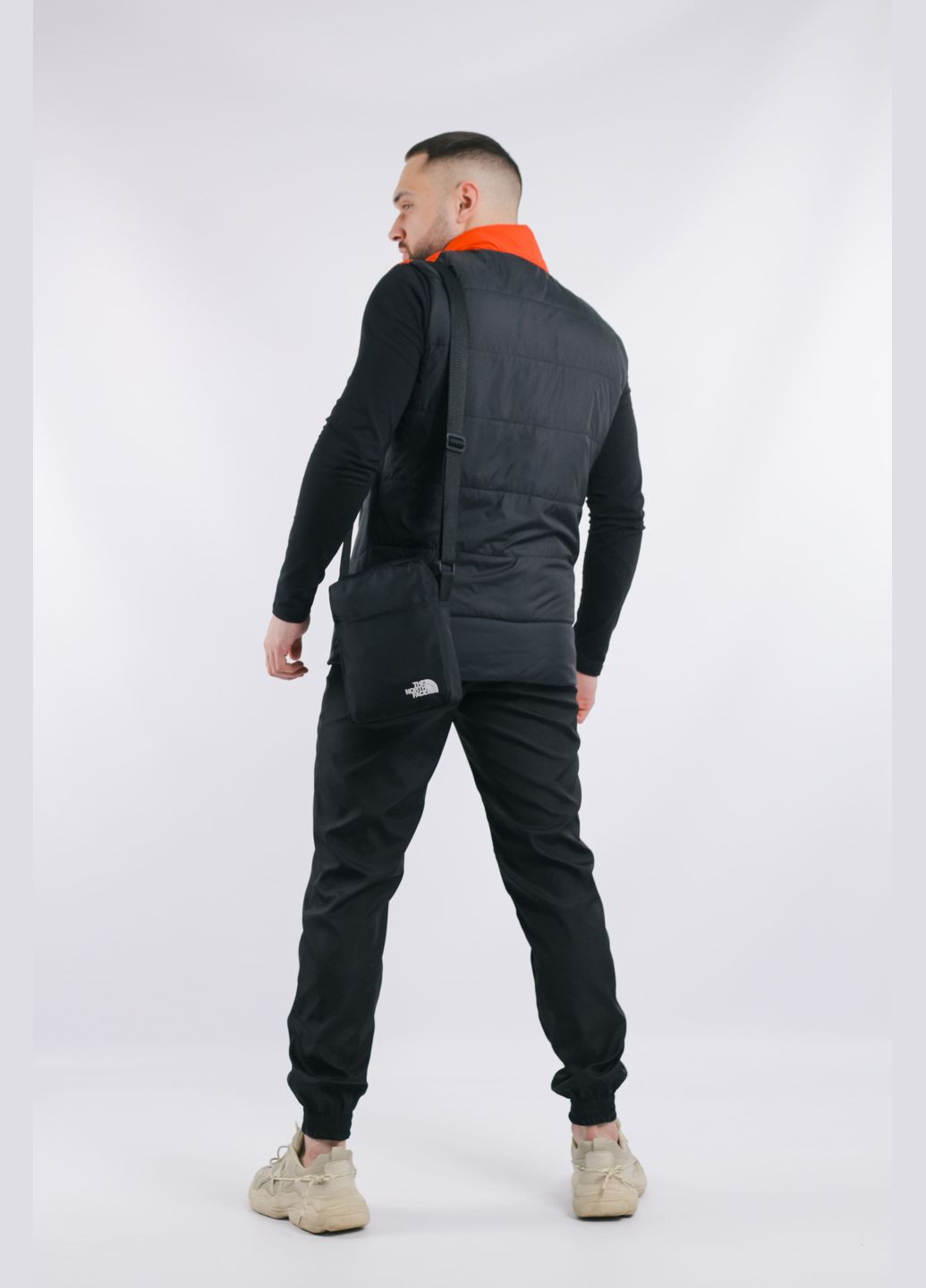 Оранжевый демисезонный комплект мужской "clip": жилетка оранжево-черная + штаны "president" черные. барсетка в подарок! No Brand