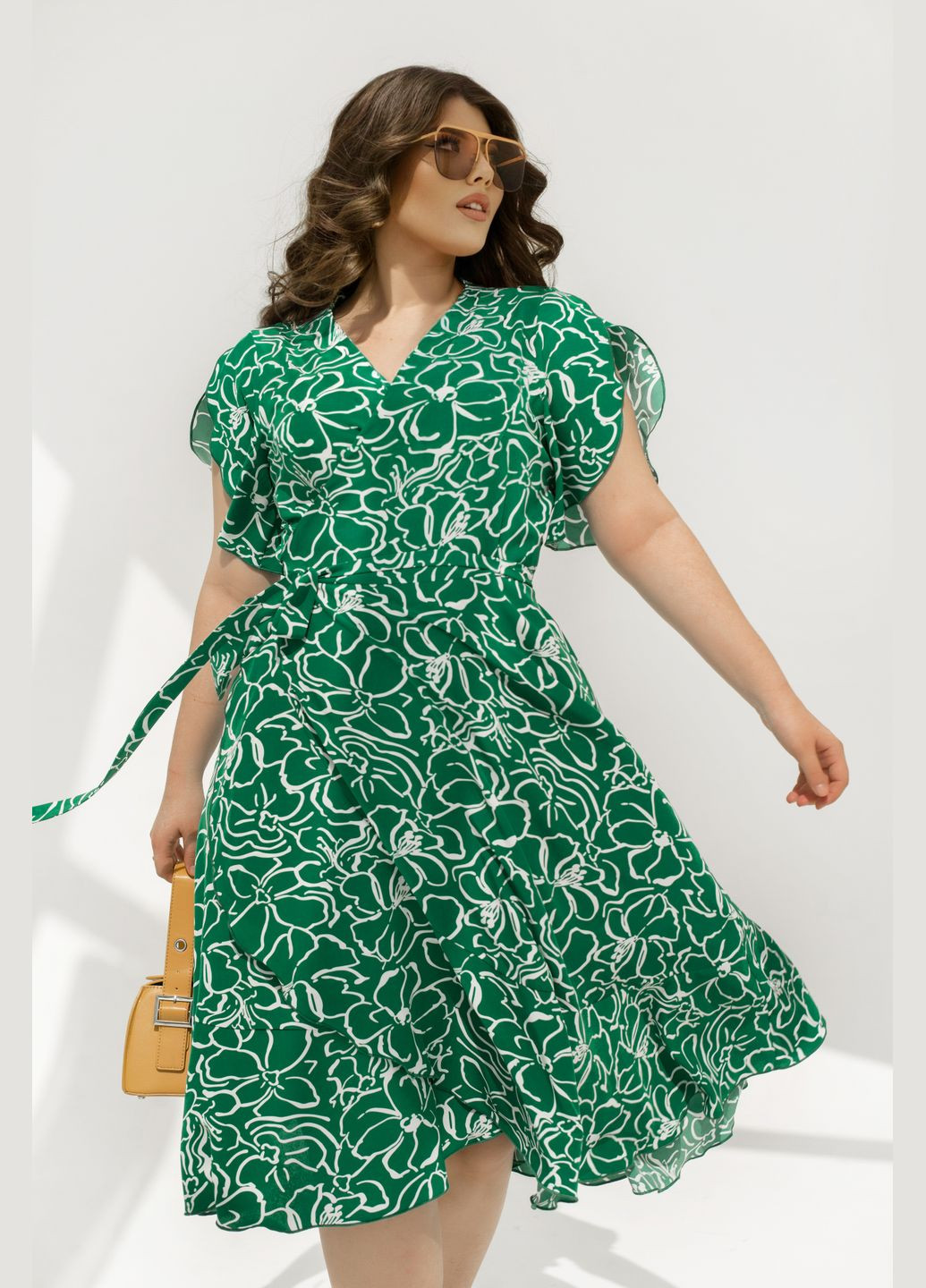 Зеленое повседневный платье миди на запах на запах No Brand с цветочным принтом