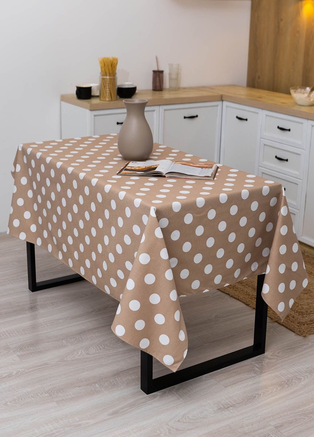 Скатерть с тефлоновым покрытием "Большой горошек" 2.2м х 1.8м Homedec - (318747169)