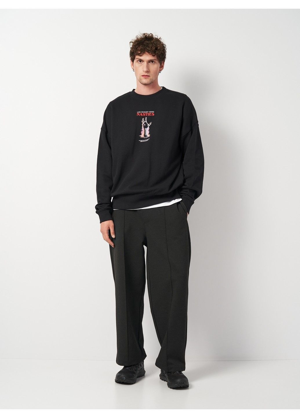 Чорний світшот H&M напис (366343302)