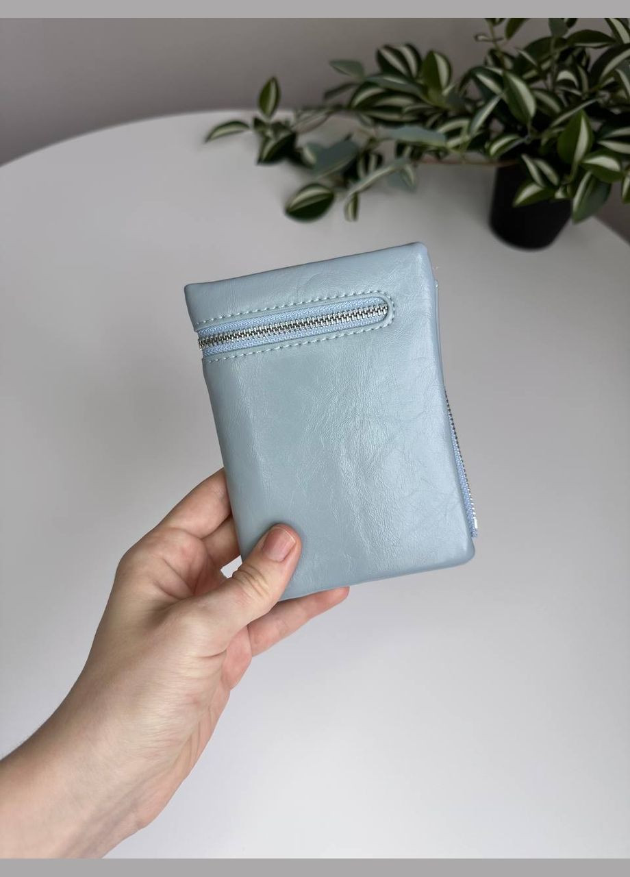 Жіночий гаманець з екошкіри на магніті середнього розміру Saralyn (296660703)