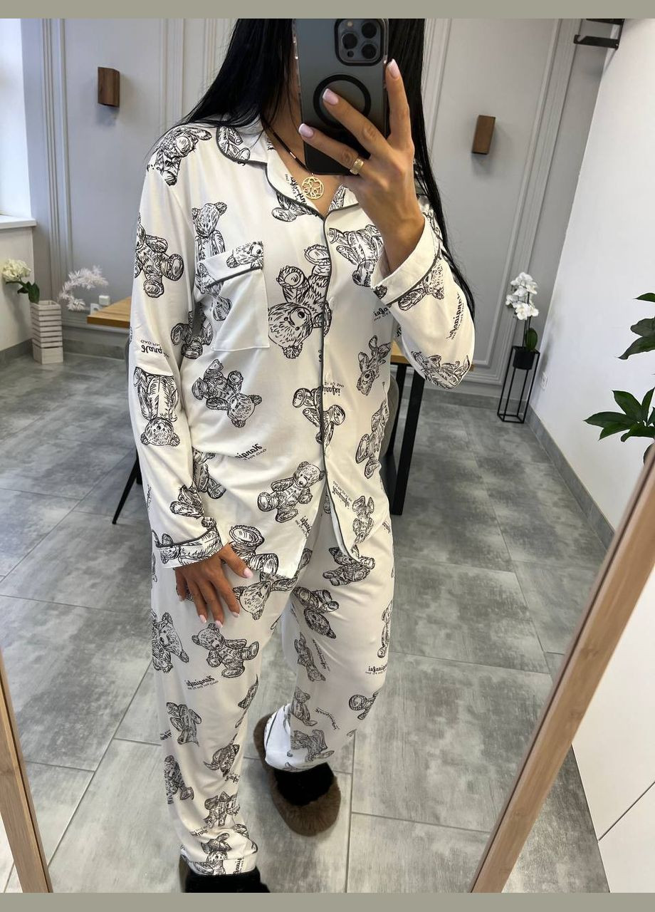 Біла піжама No Brand