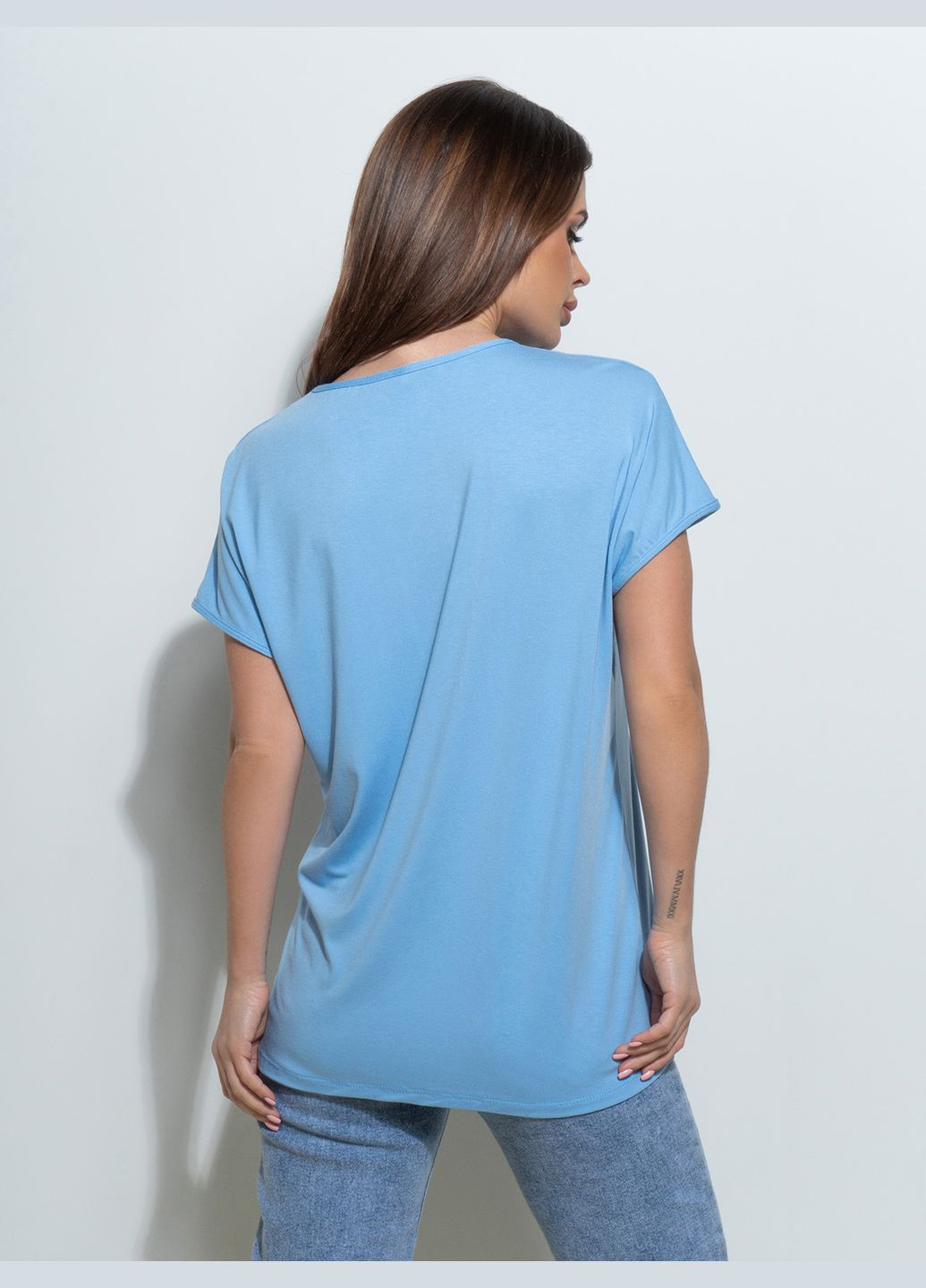 Голубая летняя футболки ISSA PLUS 14496