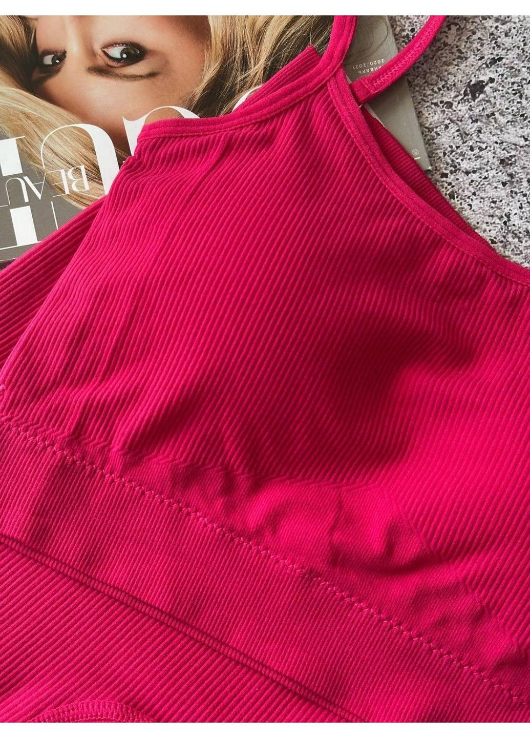 Розовый спортивный комплект женского нижнего белья в рубчик Beisdanna