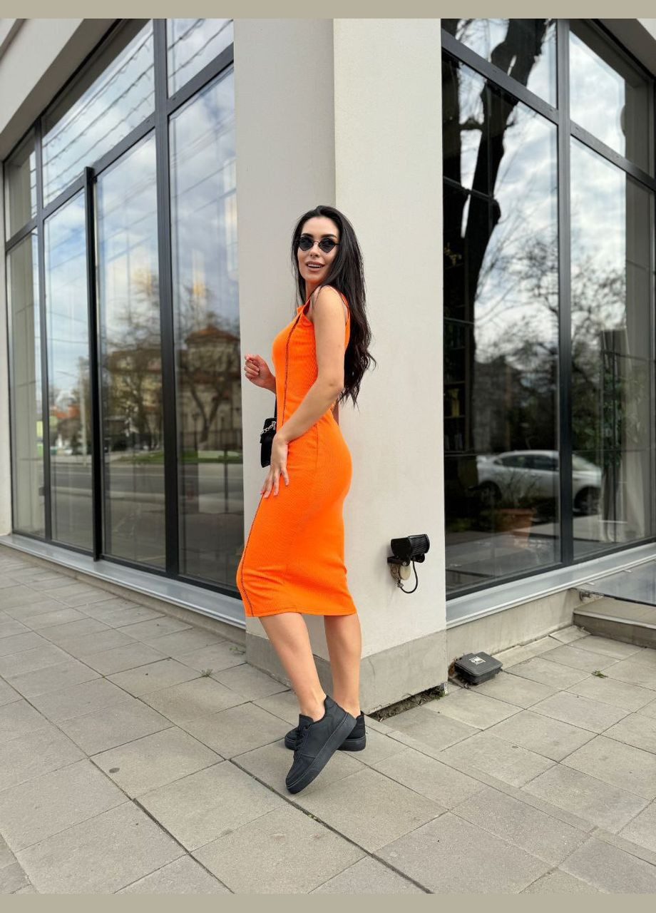 Светло-оранжевое повседневный платье мили приталенное popluzhnaya