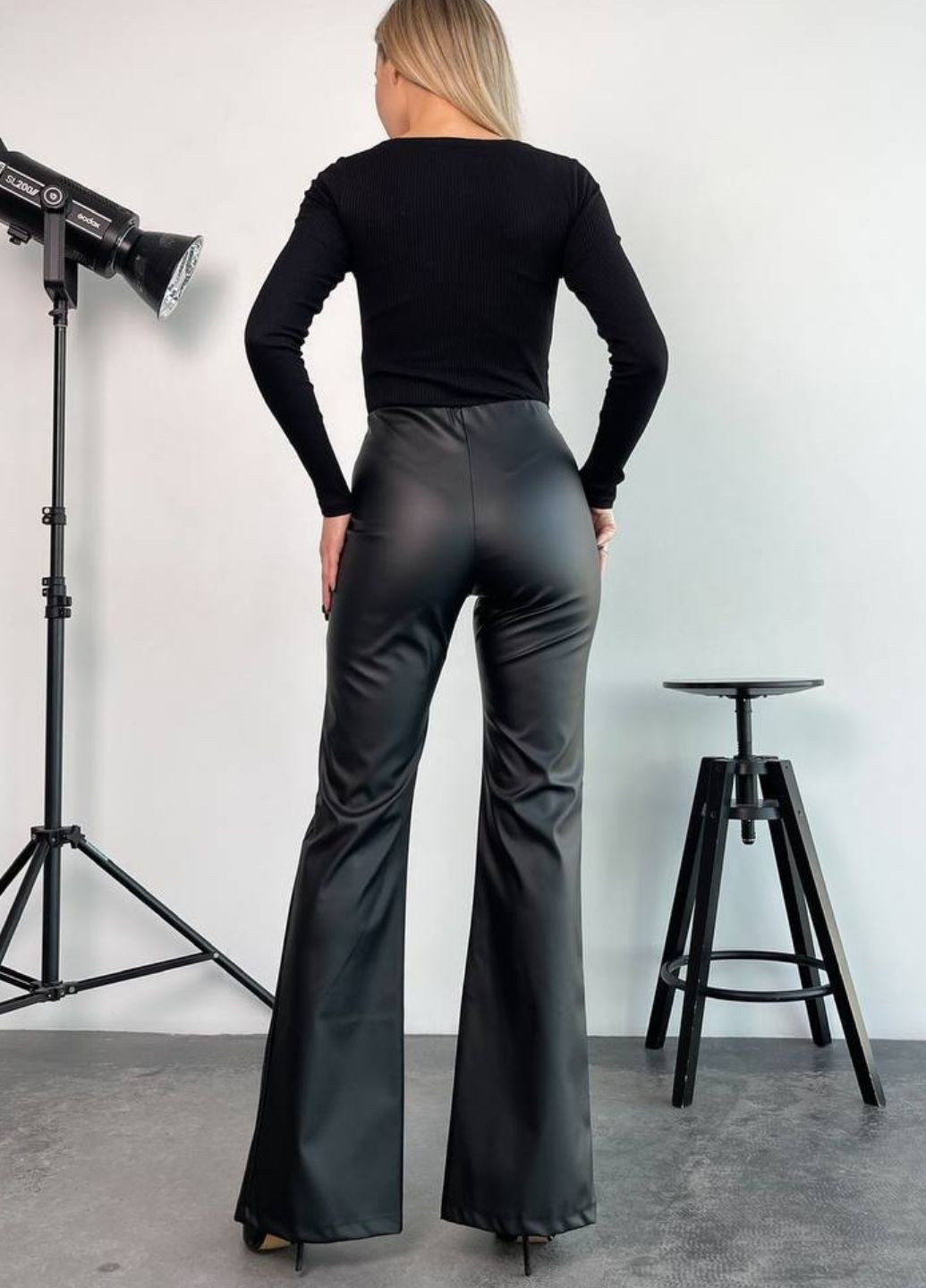 Лосины из матовой эко кожи на резинке. Allthings (322670012)