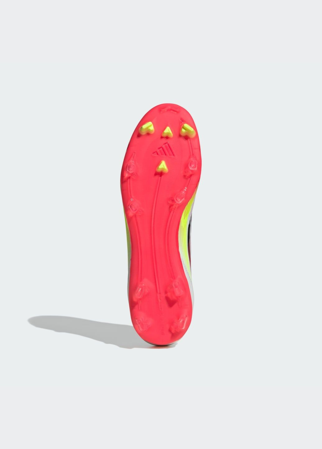 Белые летние бутсы f50 league firm/multi-ground adidas