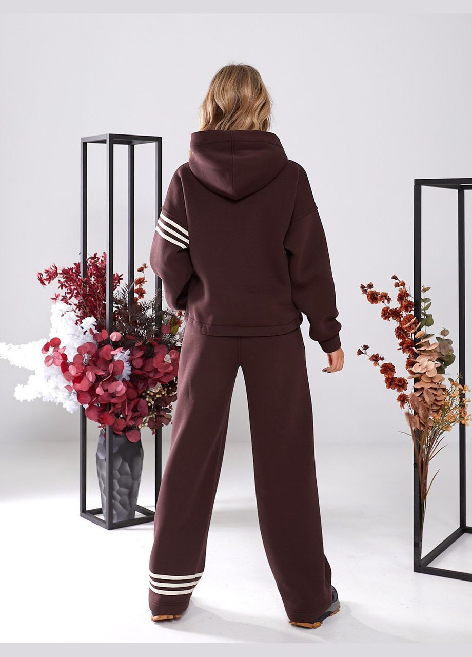 Трендовий спортивний костюм зі смужками No Brand (326500587)