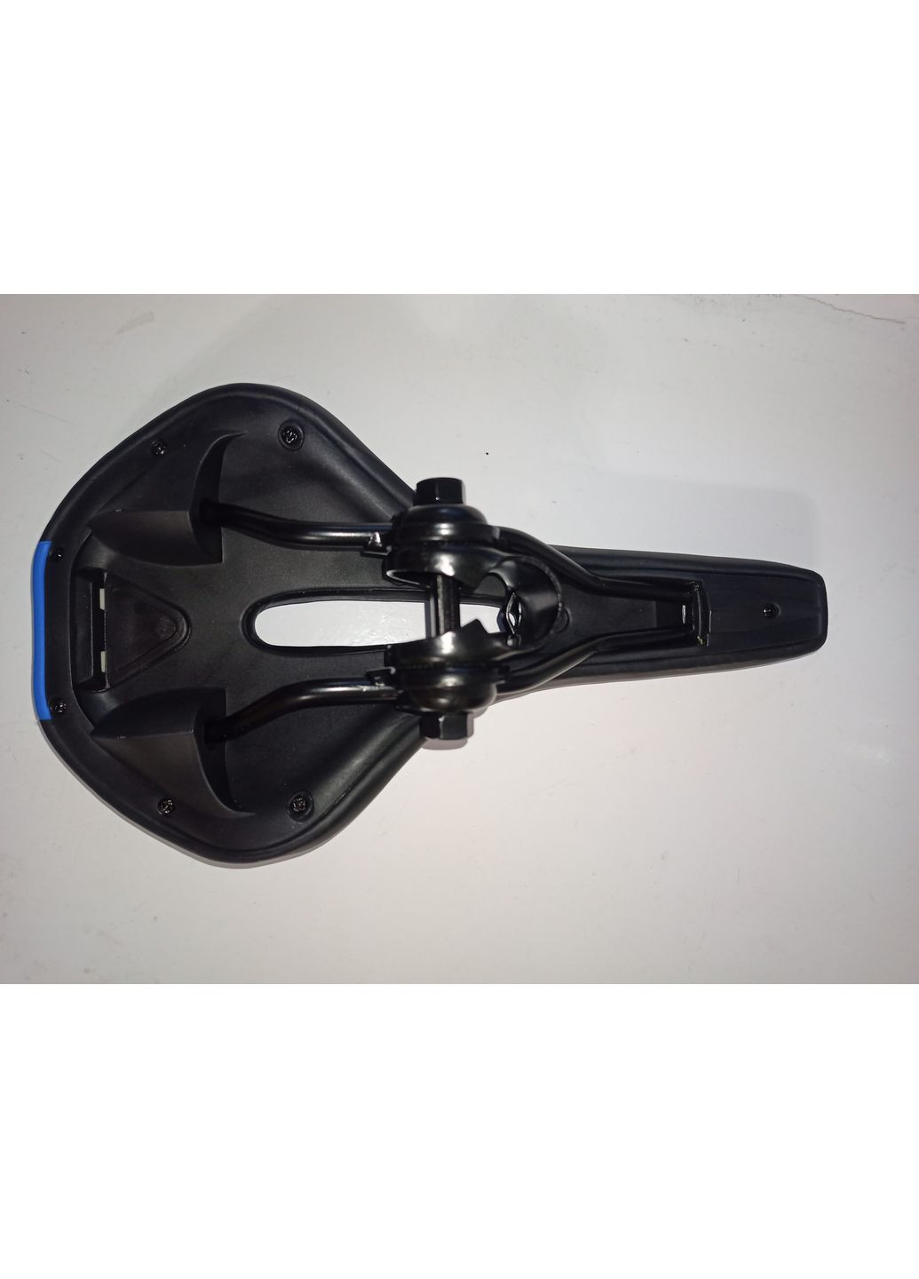 Сідло МТВ з отвором 270*140 YF-1018 Bravos (369782531)