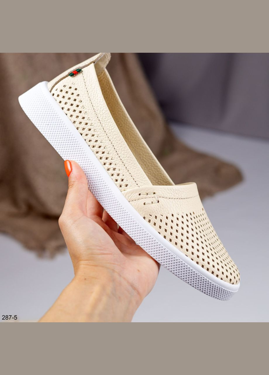 Бежевые мокасины Vakko