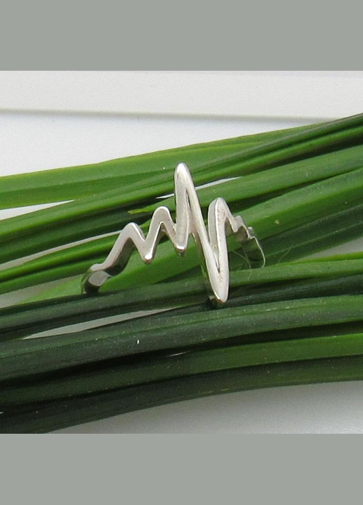 Серебряное кольцо "Пульс" 18 No Brand (350667100)