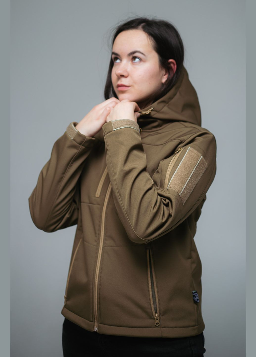Койот демисезонная женская куртка softshell (койот) No Brand
