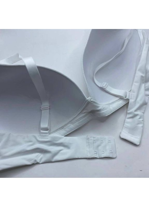 Белый бюстгальтер женский C&A без косточек