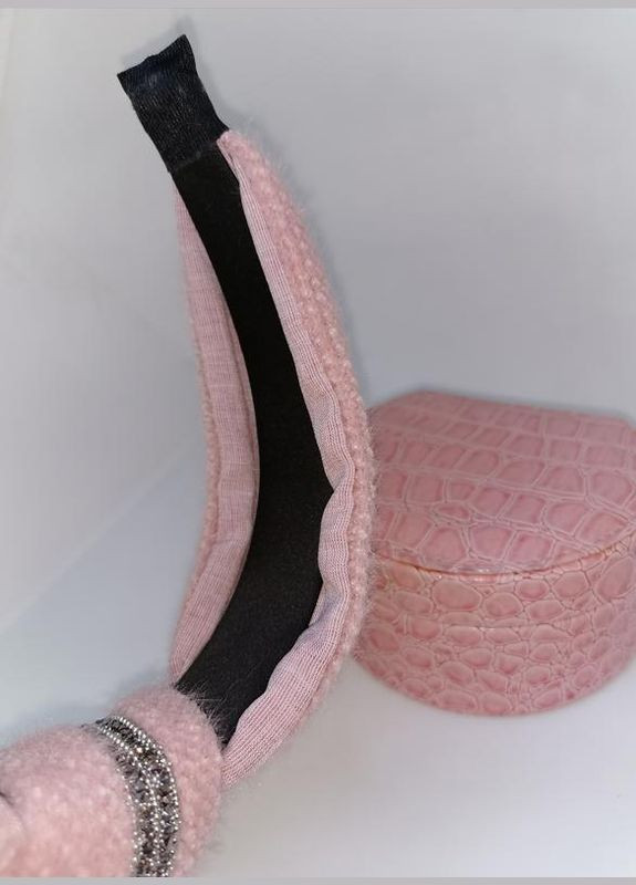 Стильный обруч для волос пушистый со стразами розовый Hand Made (330619064)