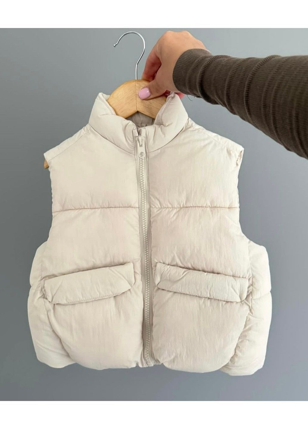 Розовая демисезонная жилет Zara