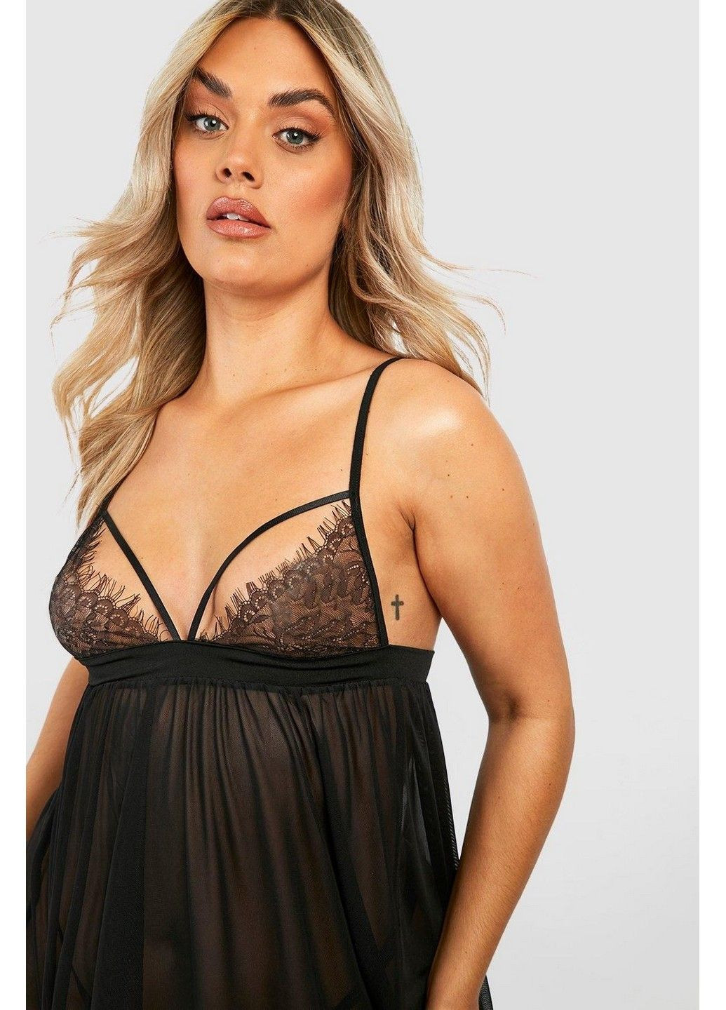 Чорний демісезонний комплект (пен'юар, стрінги) Boohoo