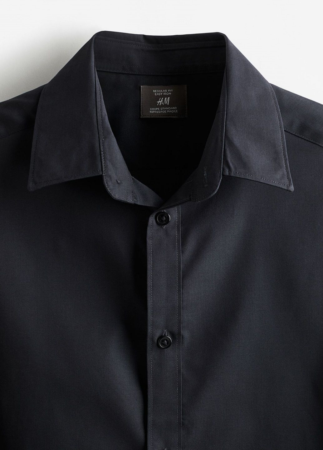 Черная классическая рубашка H&M