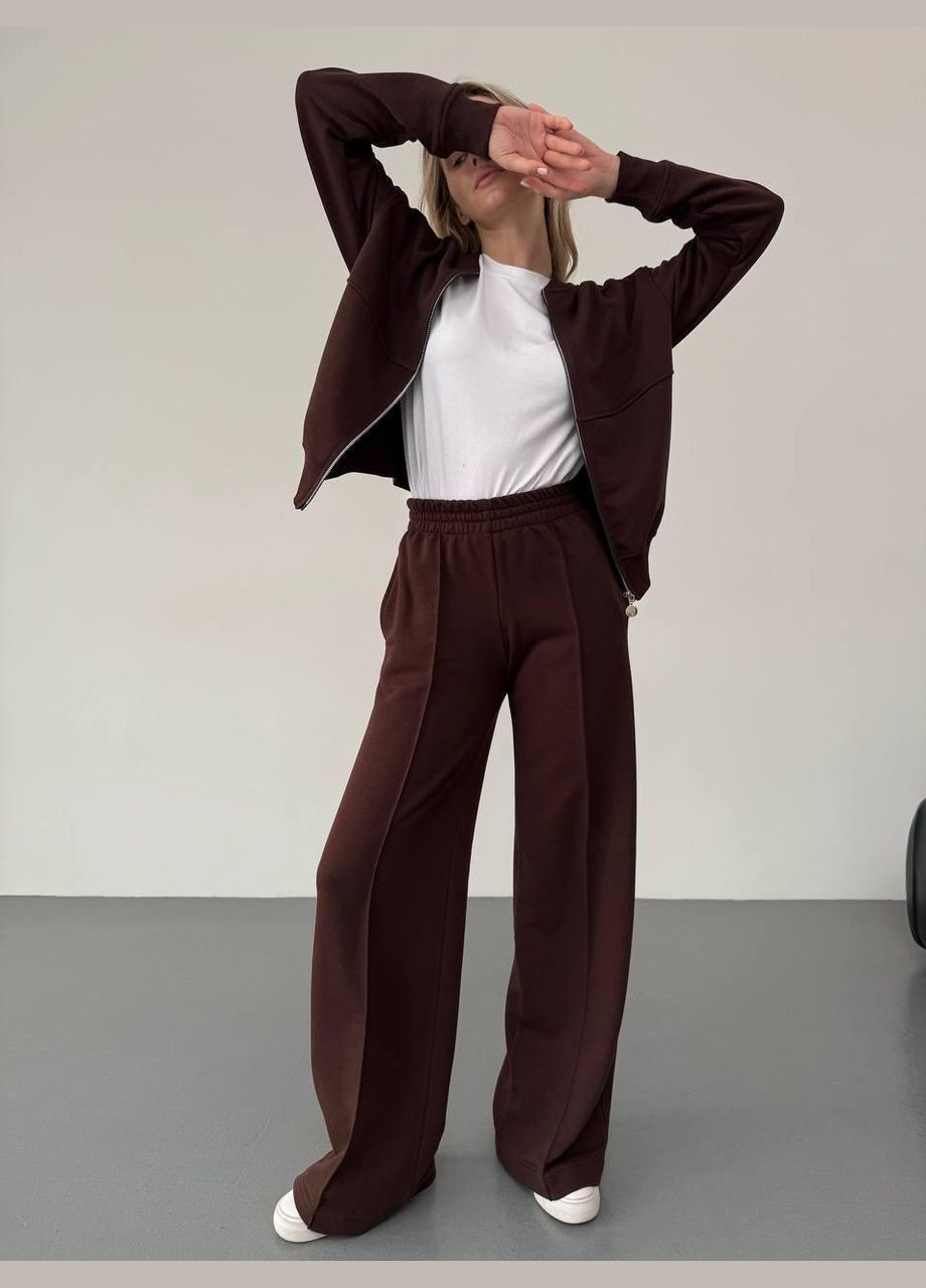 Весенний костюм женский Шоколад No Brand (326842366)