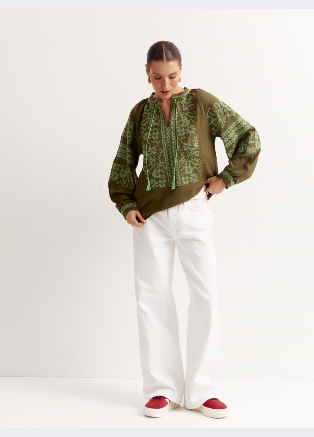 Хаки вышиванка цвета хаки свободного кроя Dressa