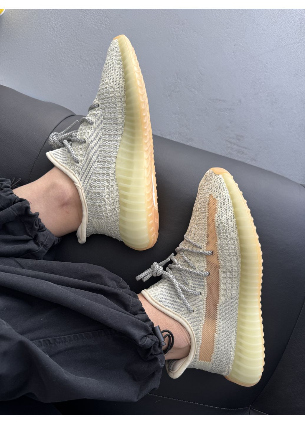 Кросівки жіночі Adidas Yeezy Boost 350 V2 Ludmark Full Reflective | Адідас Ізі Буст 350 бежеві No Brand бежеві демісезони (370149914)