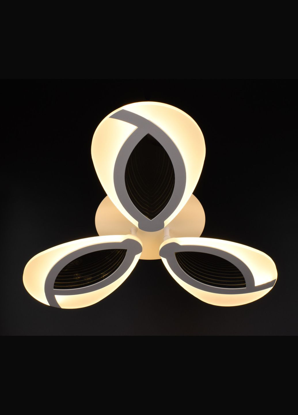 Люстра светодиодная потолочная LED светильник для квартиры на потолок лэд с пультом 26103 Белый 8х49х49 см. Sunnysky (364490930)