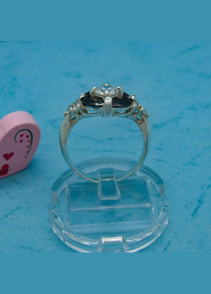 Срібна каблучка "Статус" з чорними фіанітами 19 No Brand (350667186)