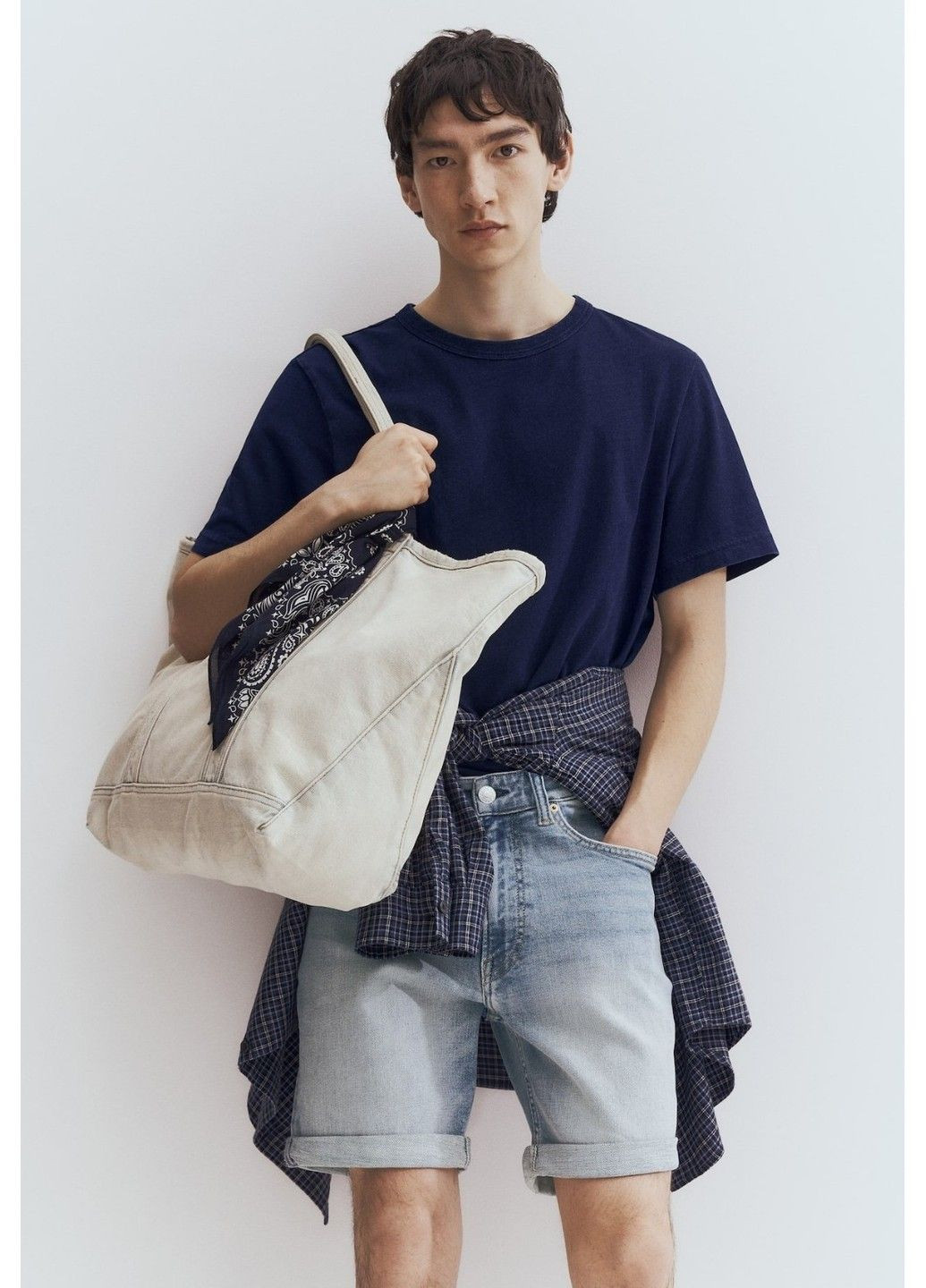 Чоловічі джинсові шорти Slim Fit (58315) W33 Світло-сині H&M (327913743)