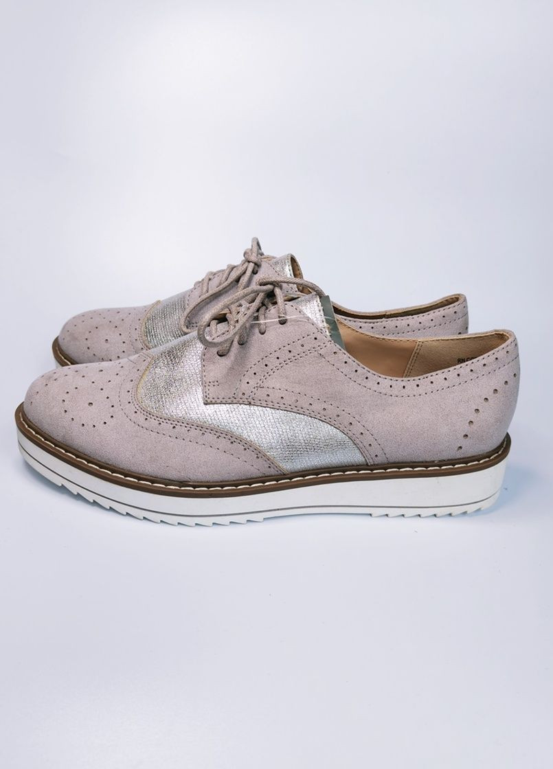 Primark Туфлі броги бежевий з штучна замша, ірландія — демісезон (353685725)