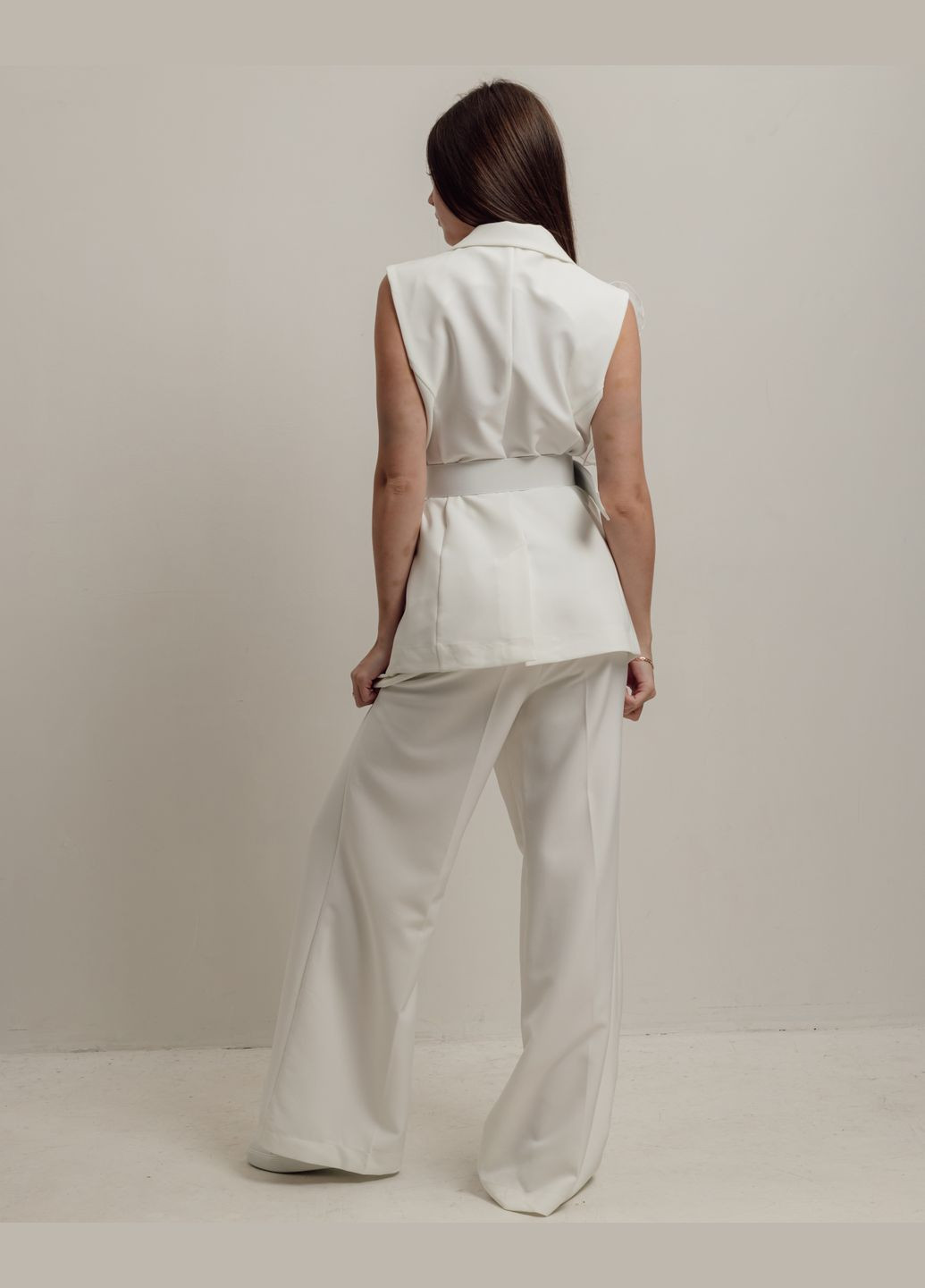 Костюм женский (жилет, брюки) Mira mia (339602898)