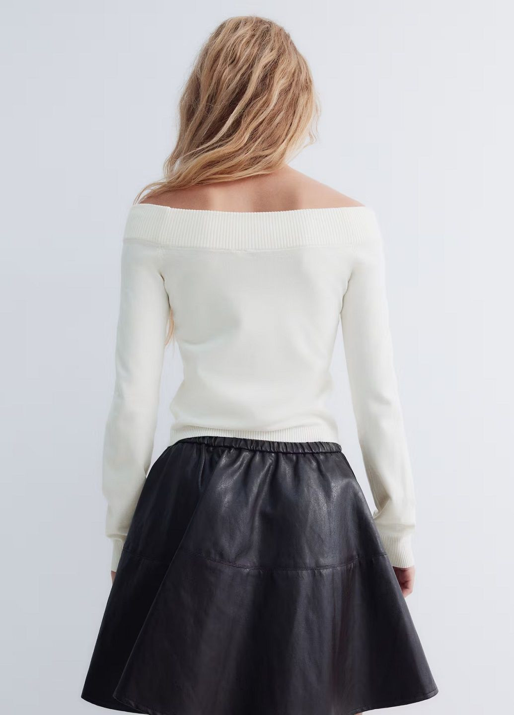 Белый демисезонный свитер H&M