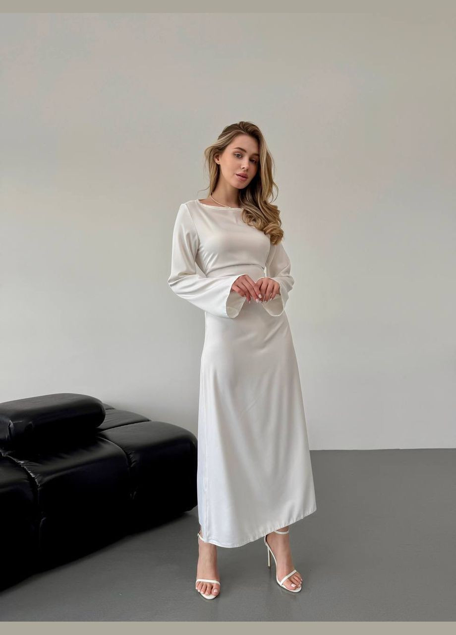 Молочное праздничный, коктейльное, вечернее женское шелковое платье длина макси силуэтная Avanti однотонное