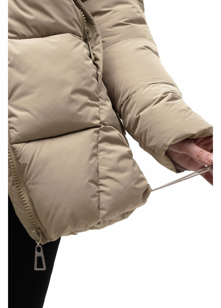 Бежевая зимняя куртка женская uf 20804 бежевая Freever