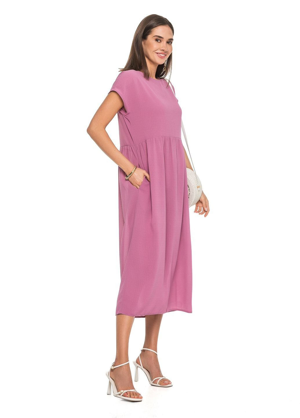 Рожева легка літня сукня з коротким рукавом. SVTR