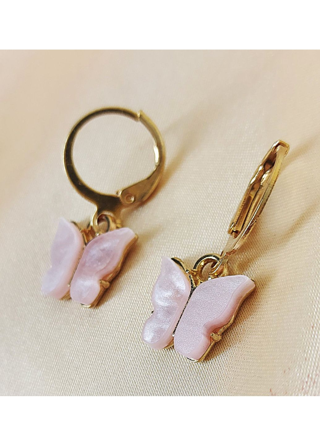 Сережки біжутерія на кожен день Білі метелики No Brand (352192062)