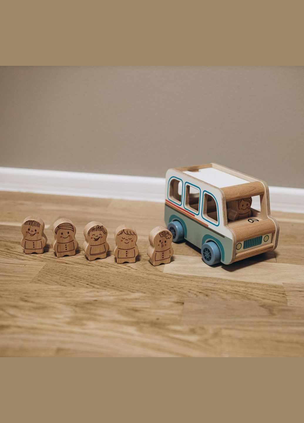 Деревянная игрушка машинка Автобус с пасажирами Tatoy (292564934)