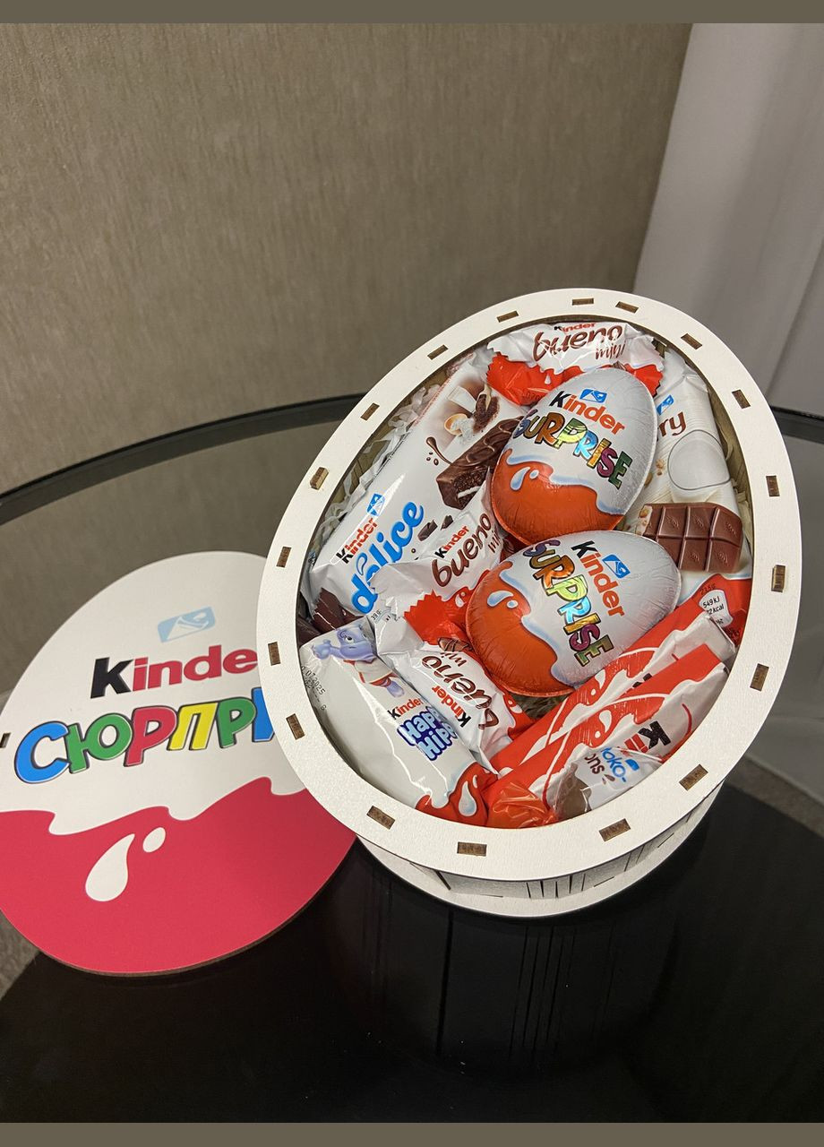 Подарунковий бокс “Kinder Surprise” S | Солодкий набір з кіндерів, 20×16×8 см No Brand (340489894)