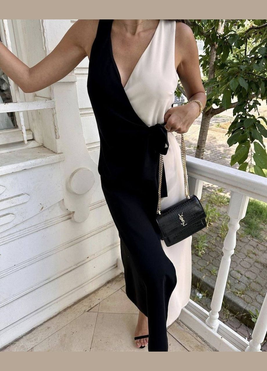 Чорна вечірня жіноча сукня міді на запах та з високим розрізом на запах MonCher