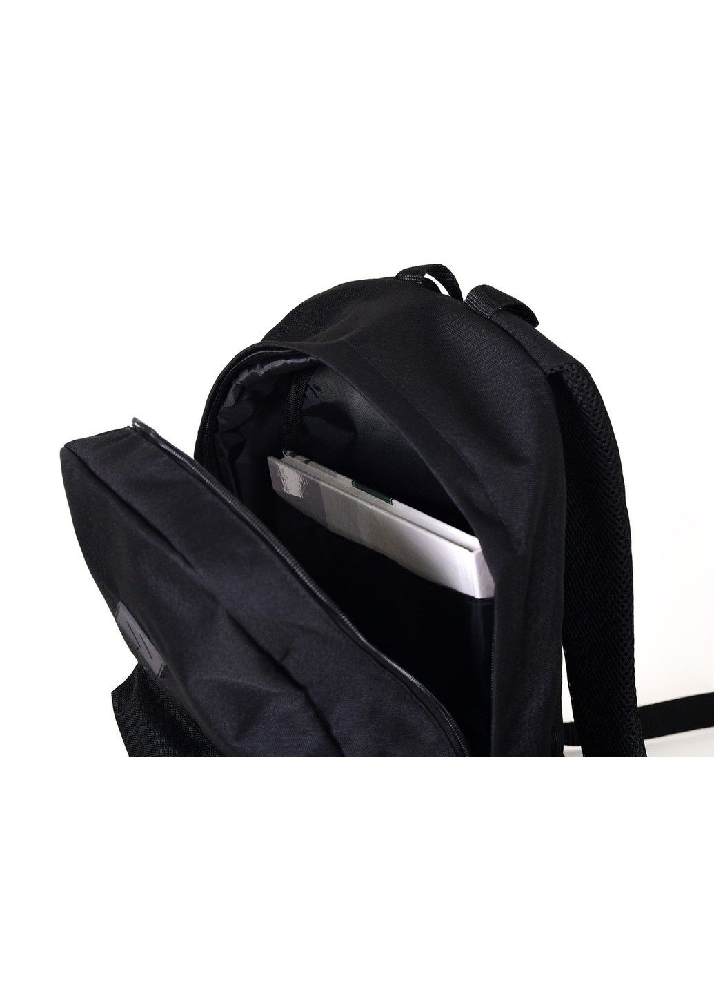 Городской молодежный рюкзак черного цвета среднего размера с рисунком вышивкой 000757 No Brand (316635702)